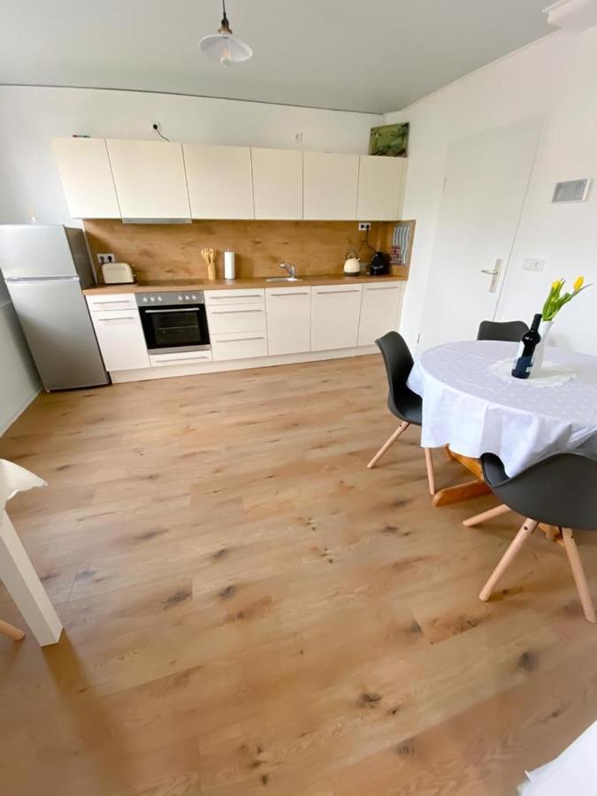 Schoene Aussicht, Wallbox, 70qm, Kontaktloser Check-in