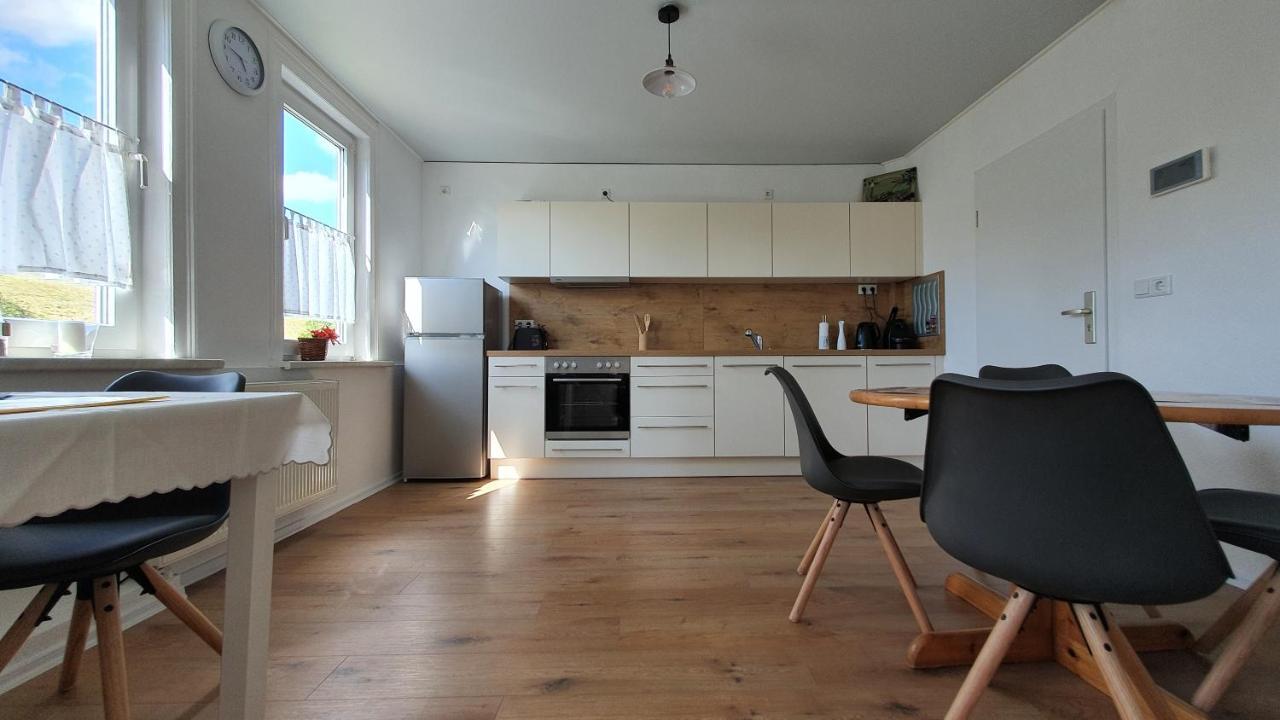 Schoene Aussicht, Wallbox, 70qm, Kontaktloser Check-in * Eisenach