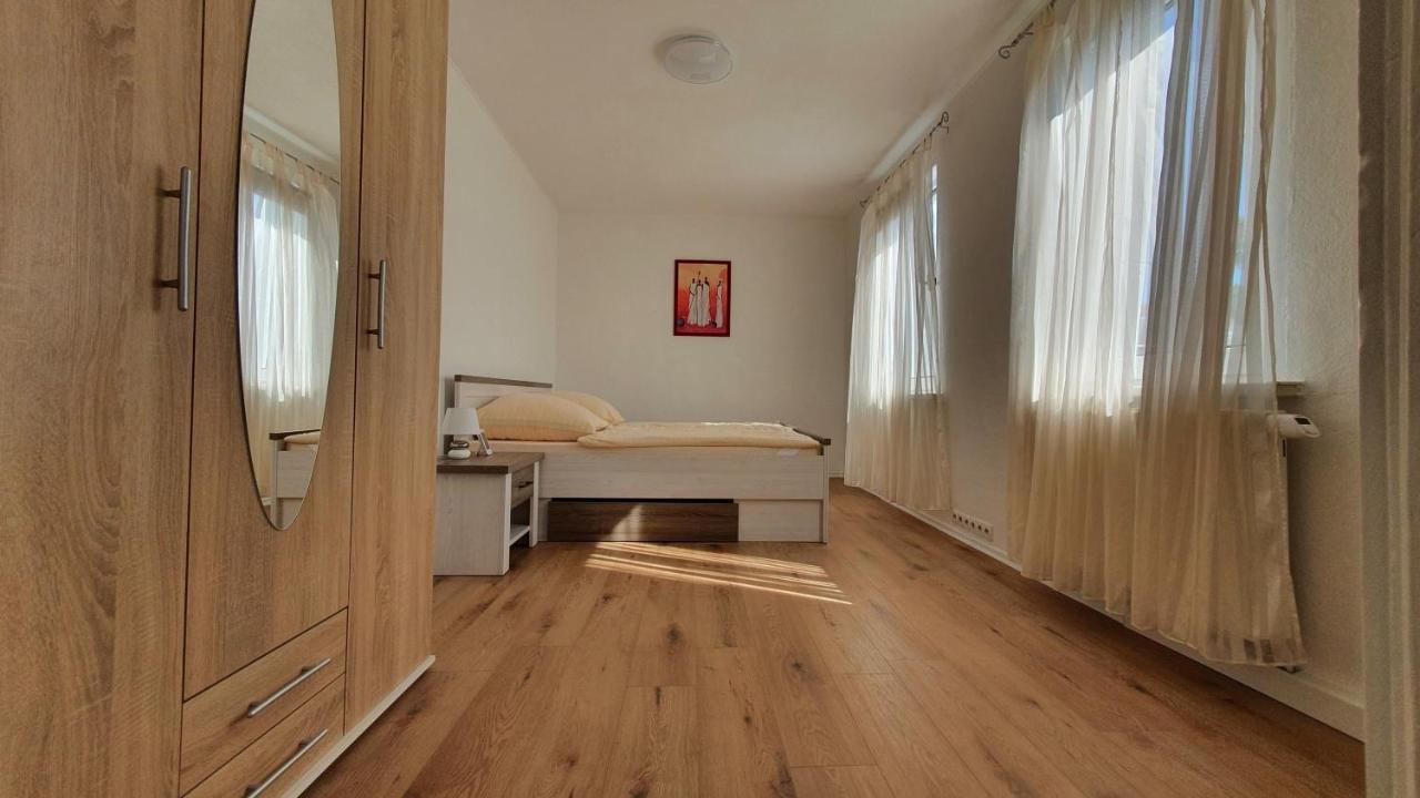 Schoene Aussicht, Wallbox, 70qm, Kontaktloser Check-in Apartment