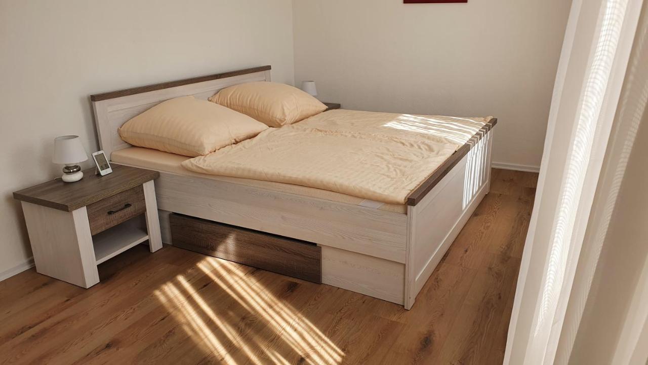Schoene Aussicht, Wallbox, 70qm, Kontaktloser Check-in Eisenach