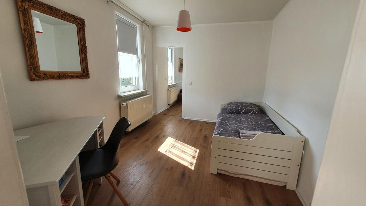 Schoene Aussicht, Wallbox, 70qm, Kontaktloser Check-in Apartment *